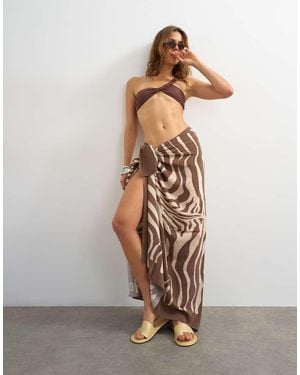 TOPSHOP Rectangle Sarong - Brown