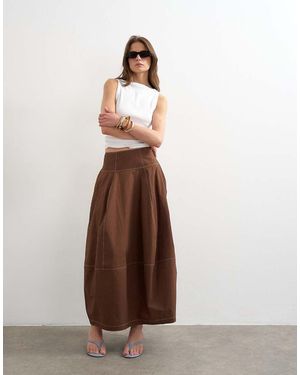 TOPSHOP Poplin Barrel Seamed Maxi Skirt - Brown