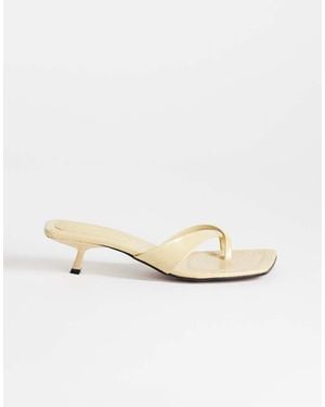 TOPSHOP Solo Strappy Mule Mid Heel Sandal - White