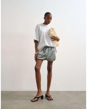 TOPSHOP Satin Bubble Shorts - White