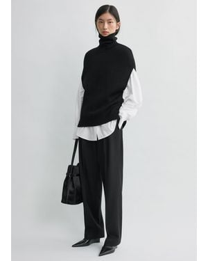 TOTEME Double-Knit Cape Knit - Black