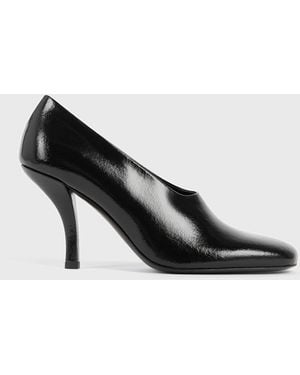 TOTEME Contour Naplack Pumps - Black