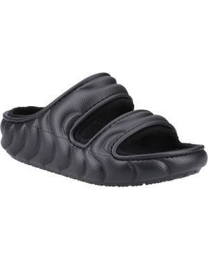 Crocs™ Classic Cozzzy Overpuff Sandal - Black
