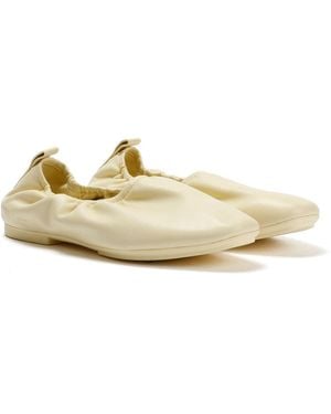 Fitflop Delicato X Pantone Poise Leather Ballerinas - Natural