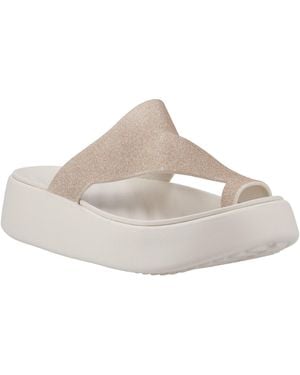 Crocs™ Getaway Platform Toe Loop Sandals - Multicolour
