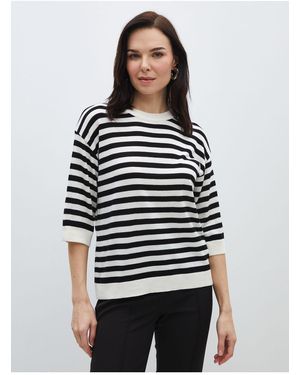 LC Waikiki Gestreifter Oversize-Strickpullover Mit Rundhalsausschnitt Für Damen - Schwarz