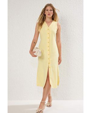 Trendyol Hellgelbes, Gewebtes Midikleid Aus Leinenmischung Mit Gürtel Für Damen
