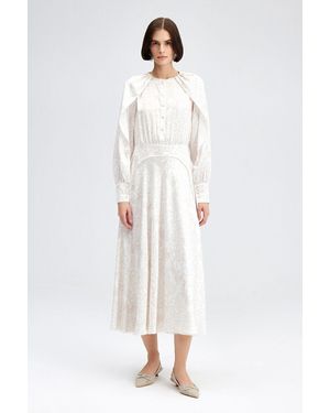 Touché Privé Kleid Mit Schulterdetails Und Gemuster Für Damen - Weiß