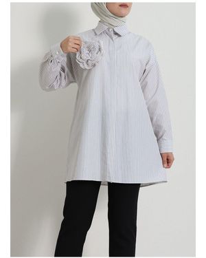 Modamorfo Beigefarbenes Hemd Mit Perlenknoten Und Linienbrosche Für Damen - Grau
