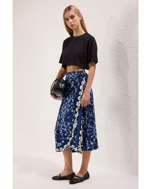 Trendyol Blauer, Zweireihiger Viskoserock Mit Ethnischem Muster Für Damen