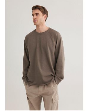 Mavi Braunes Langarm-T-Shirt Mit Normaler Passform Normaler Passform -70376 Für Herren