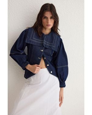 Trendyol Dunkelblaue Jeansjacke Mit Matrosenkragen Und Kontrastierenden Nähten Für Damen