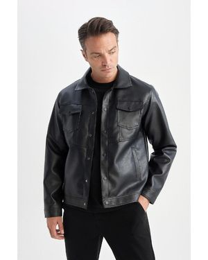 Defacto Slim-Fit-Mantel Aus Kunstleder – Wasserabweisend, Druckknopfverschluss, Hemdkragen, Mit Taschen Für Herren - Grau