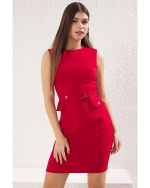 Trendyol Gerades Mini-Webkleid Mit Rotem Gürtel Für Damen