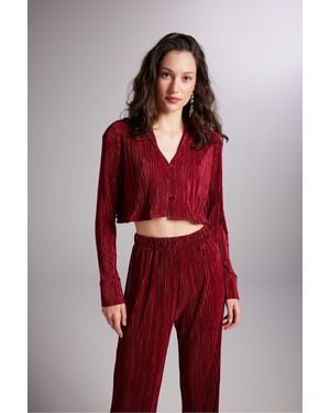 HOLLY LOLLY Crop-Modell Bequemes Crop-Shirt Mit Knopfverschluss Bordeauxrot Für Damen