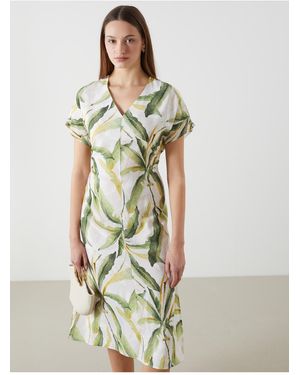 LC Waikiki Blumenkleid Mit V-Ausschnitt Für Damen - Weiß