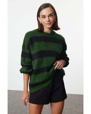 Trendyol Breiter Grüner Strickpullover – Weiche Textur, Für Damen