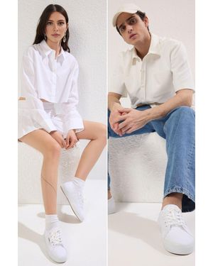 Trendyol Weiße Schnür--Sportschuhe Mit Flacher Sohle Für Damen
