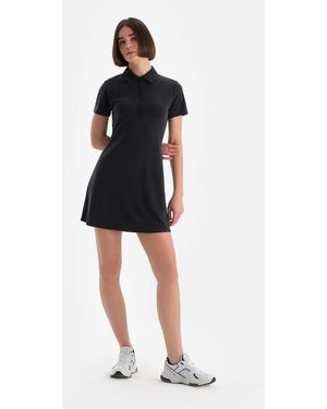 Dagi Schwarzes Modalkleid – Halbärmelig Und Knopfleiste Vorne Für Damen