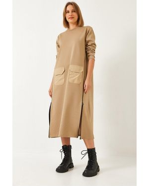 Bianco Lucci Langes Kleid Mit Seitlichem Reißverschluss Und Doppelter Tasche 8004 Für Damen - Natur