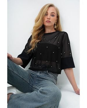 Trend Alaçatı Stili Schwarze Bluse Mit Rundhalsausschnitt Und Breiter Manschette Aus Perlentüll Für Damen