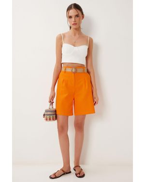 Happiness İstanbul Orangefarbene City-Boy-Gabardine-Shorts Mit Strohgürtel Für Damen