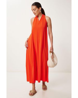 Happiness İstanbul Orangefarbenes, Drapiertes, Langes, Schickes Kleid Mit Neckholder Und Ausschnitt Für Damen - Rot