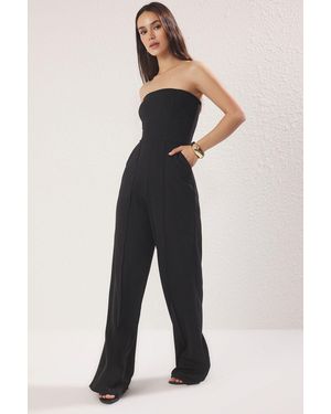 Trendyol Schwarzer, Entspannter, Trägerloser Schwarzer Overall Aus Crêpe Mit Taschendetail Für Damen - Blau