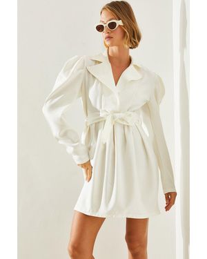 Bianco Lucci Langärmliges Kleid Mit Faltendetail Und Gürtel – 21675 Für Damen - Natur