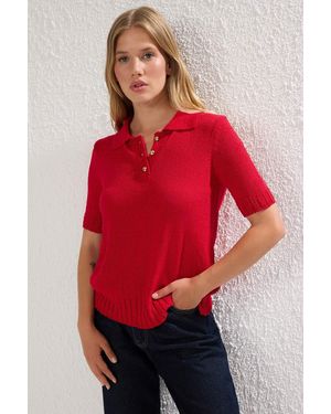 Trendyol Rote Brümer-Garn-Polokragen-Slim-Strickwaren-Slim-Bluse Für Damen