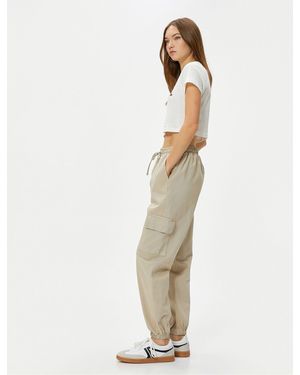 Koton Cargo-Jogginghose, Bequeme Passform, Elastische Taille, Bindetasche, Baumwolle Für Damen - Weiß