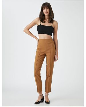 Koton Hose Aus Geripptem Stoff, Schmaler Schnitt Für Damen - Weiß