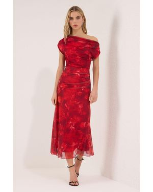 Trendyol Mehrfarbiges, Abstraktes, Gerade Geschnittenes Midi-Heimkehr-/Abschlussballkleid Mit Gestricktem Tüll Für Damen - Rot
