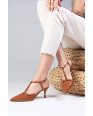 Mio Gusto Hellbraune Schuhe Mit Offenem Riemen Und Absatz Für Damen - Weiß