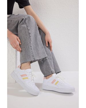 Trendyol Sneaker Für Damen - Grau