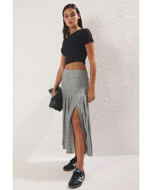 Trendyol Weiß Karierter/Gingham-Plissee-Midi-Webrock Für Damen - Natur