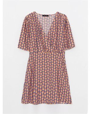 LC Waikiki Zweireihiges, Kurzärmliges Kleid Mit Kragenmuster Für Damen - Rot