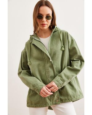 Olalook Khakifarbene Jacke Aus Gabardine Mit Reißverschluss Und Druckknopfdetail Ckt- 19000419 Für Damen - Grün