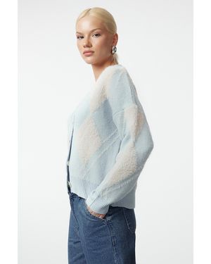 TRENDYOL Damen Strickjacke Mit V-Ausschnitt & Zopfmuster – Aus 80% Acryl, 20% Polyester, Lässiger Schnitt, Perfekt Für Everyday-Looks