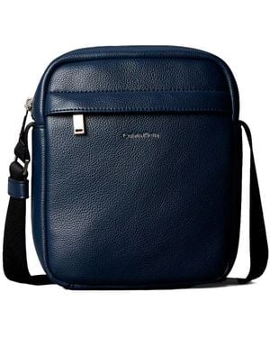 Calvin Klein Borsa A Tracolla Reporter, Finitura Granulata - Blu