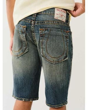 TRUE RELIGION Ricky Big T Oversized Horseshoe Short - Green