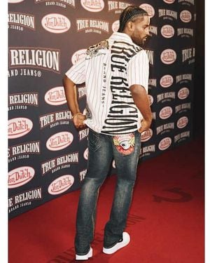 TRUE RELIGION X Von Dutch Ricky Big T Straight Jean - Red