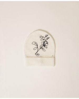 Twinset Knitted Beanie With Floral Embroidery - Natural