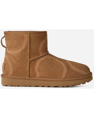UGG Classic Mini Fleur Boot Für Damen - Braun
