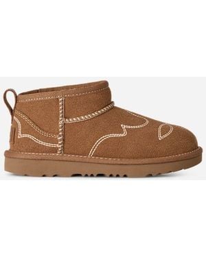 UGG Classic Ultra Mini Western-Laars - Zwart