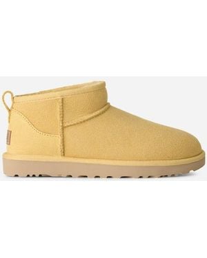 UGG Classic Ultra Mini Sheepskin Classic Boots - Black