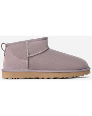UGG Classic Ultra Mini Sheepskin Classic Boots - Black