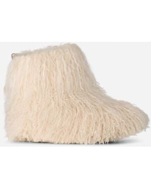 UGG Classic Short Fluff Momma Sheepskin Classic Boots - Black