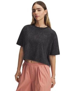 Under Armour Ua Boxy Crop Wash Short Sleeve - Black