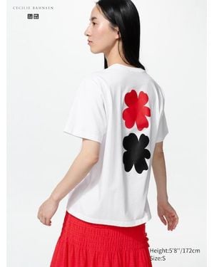 Uniqlo Graphic T-Shirt - Red